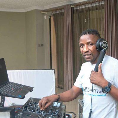 Professional Sound System Digital Lighting Rig Fog Machine Cold Sparklers LED Screens Professional Mcs Live Entertainment Professional DJs Bulawayo (23)